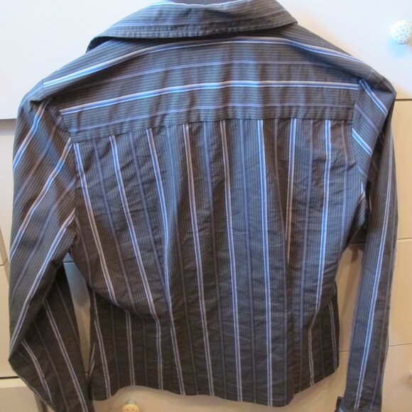 Worthington Button Up Blouse Gray with Blue/White stripes FITTED. - Picture 6 of 7